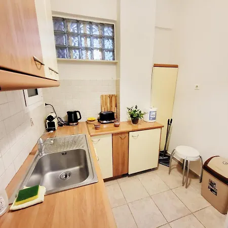 Sunny For 4 - Only 5' Walk To Acropolis Apartamento