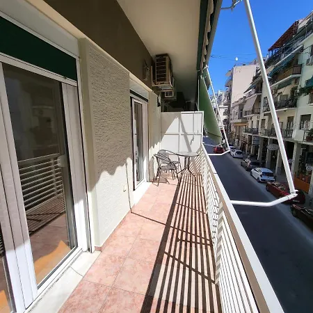 Sunny For 4 - Only 5' Walk To Acropolis Apartment Athens