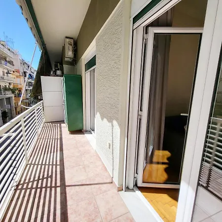 Sunny For 4 - Only 5' Walk To Acropolis Athens